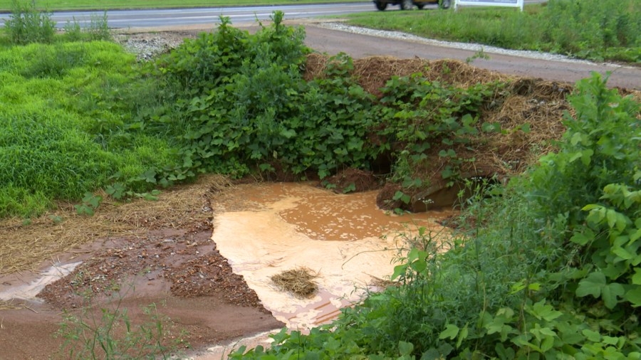 News 19 Exclusive: Huntsville man concerned about mud runoff from construction site near neighborhood