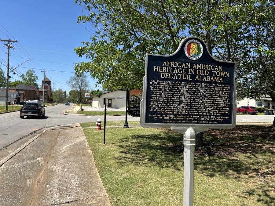 Deactur historical marker replaced after damage