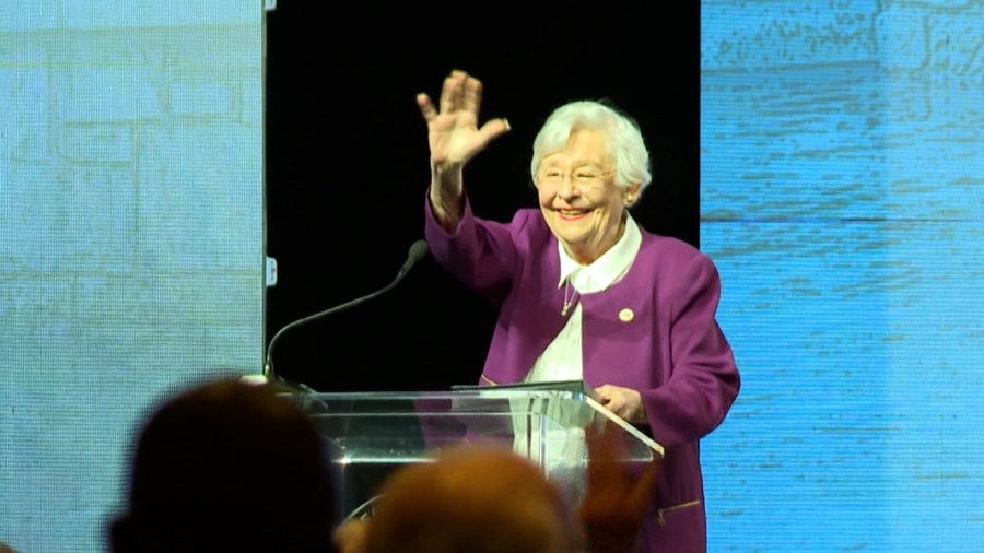 Gov. Ivey speaks at Alabama League of Municipalities convention