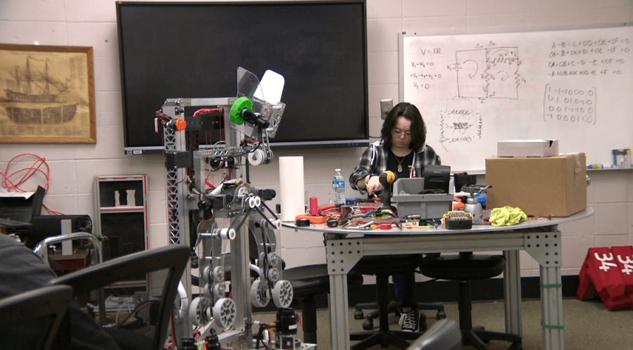 Limestone-Athens Robotics team qualifies for world championship, but needs help making it there