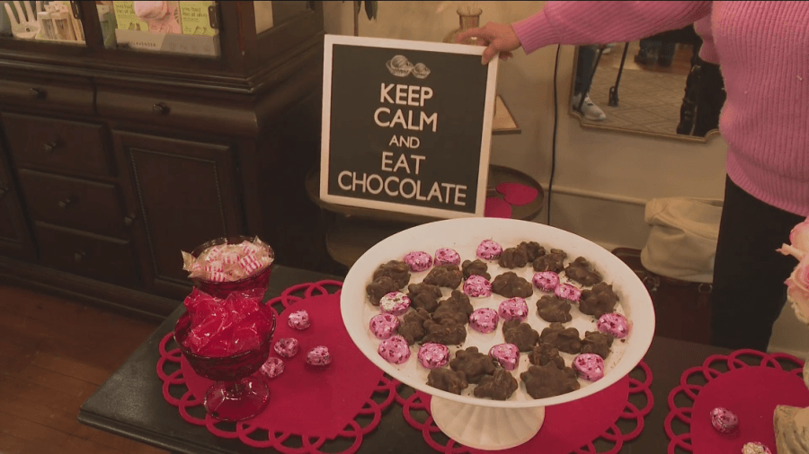 Chocolate walk encourages shopping local ahead Valentine's Day