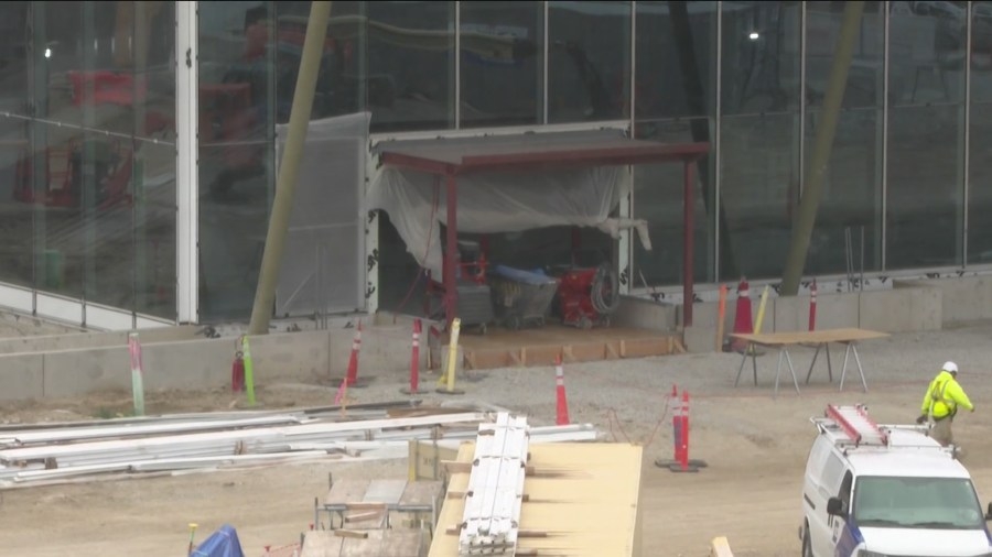 Construction is halfway complete on new Des Moines airport terminal