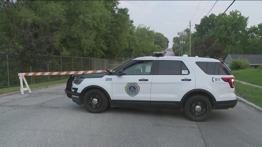 Investigation continues into fatal Des Moines motorcycle crash