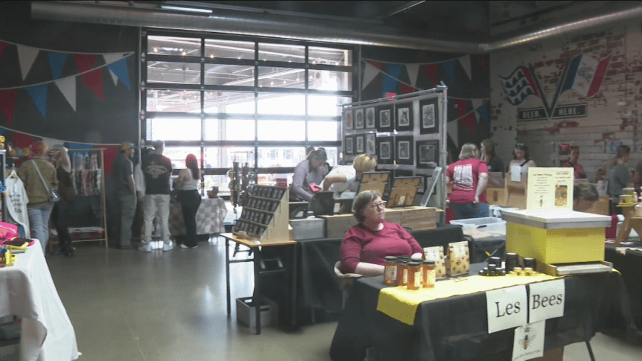 Des Moines Makers Market Bar Hop brings together local vendors, breweries