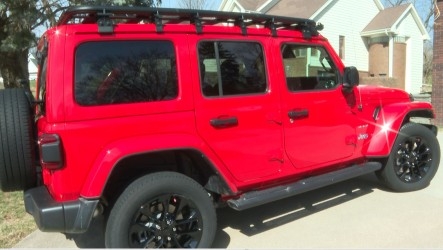 Iowan sues makers of Jeep Wrangler 4xe due to risk of battery fire or explosion