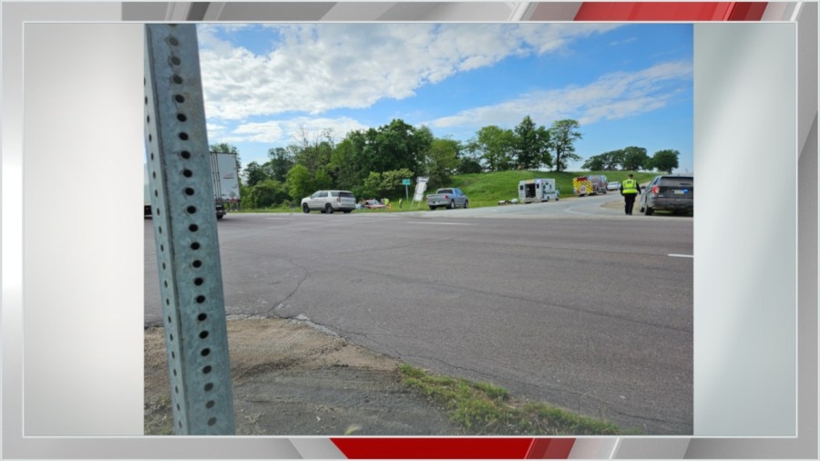 Boone man killed in Thursday morning crash on Highway 30