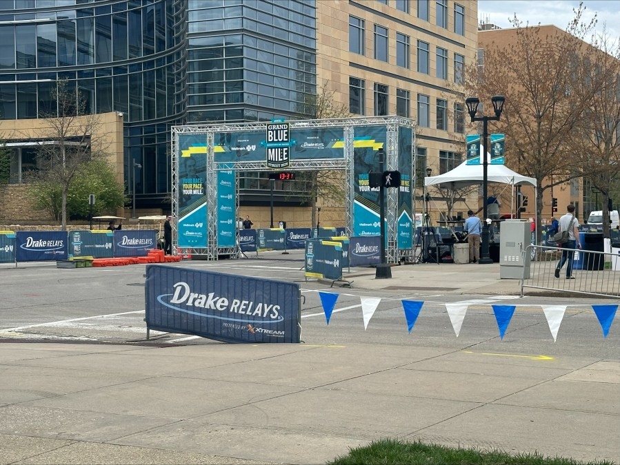 A family affair at the Grand Blue Mile