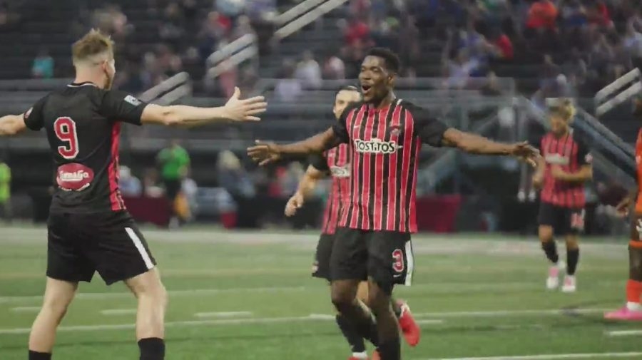 Legends assemble for Des Moines Menace