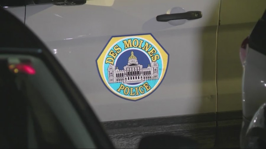 ‘Suspicious package' found near Federal Building shuts down downtown DSM road