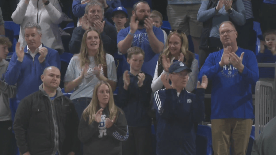 Fans react to Drake Bulldogs March Madness placement