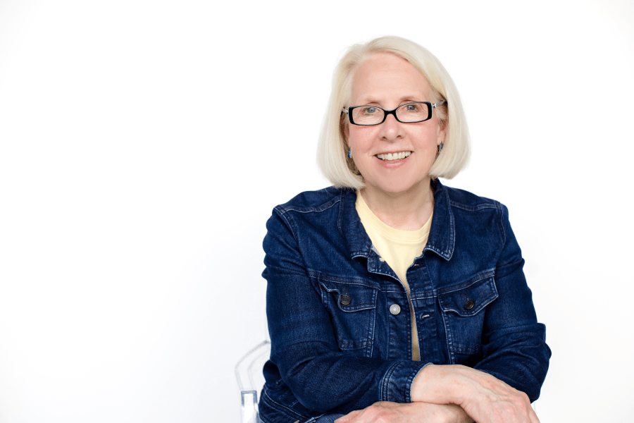 Julie Stauch announces run for Iowa governor