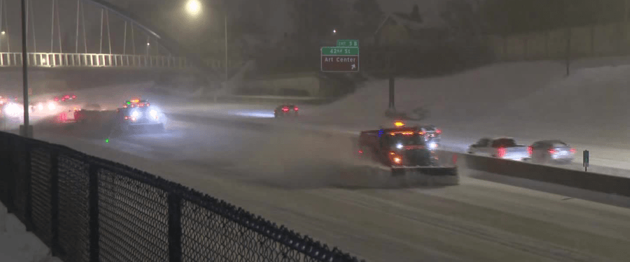 Des Moines hit by first winter storm of the season