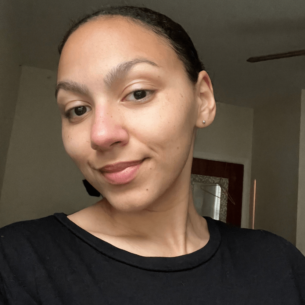 The Internet Says This Viral Tool Is Like a Magic Wand for Puffy Eyes—I Was Skeptical, so I Tried It