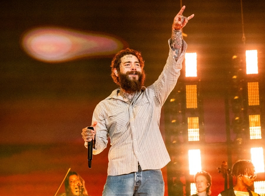 Post Malone stops by Lancaster County pizza shop