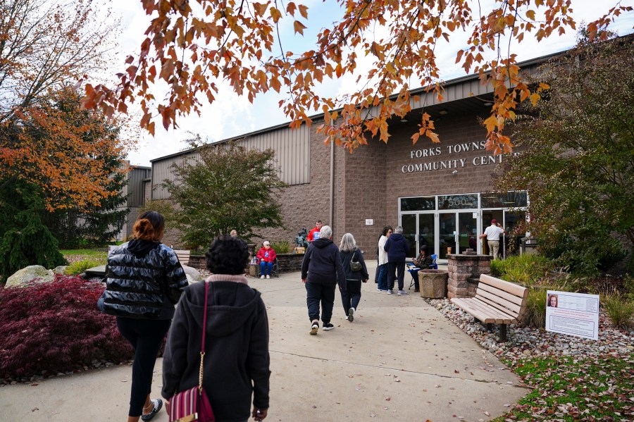 Pa. is the last state to elect poll workers. Local officials say they're short 1000s of candidates.