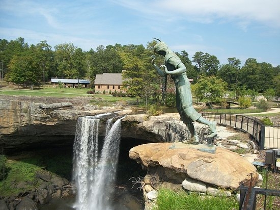 All About Alabama: Top waterfalls to visit