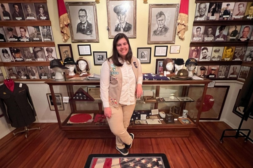 Leeds Girl Scout creates museum exhibit honoring local veterans