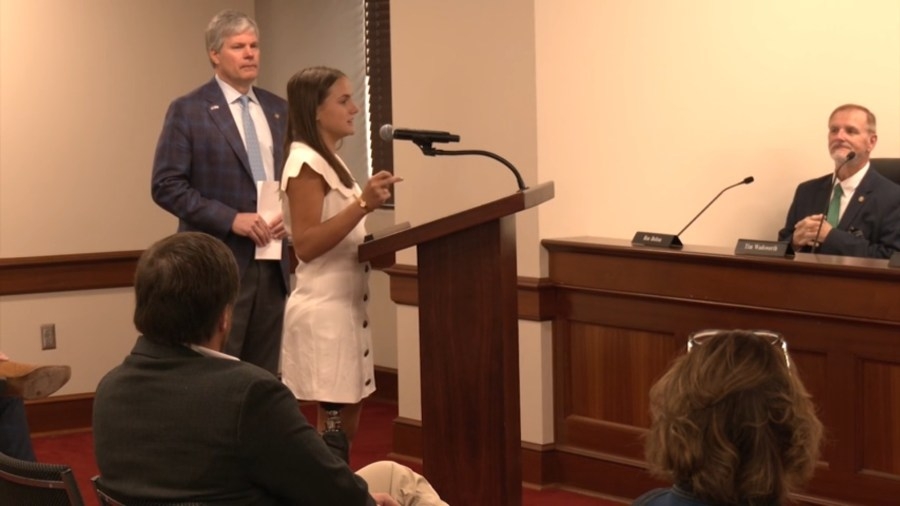 Alabama House committee passes act that would implement shark alert system