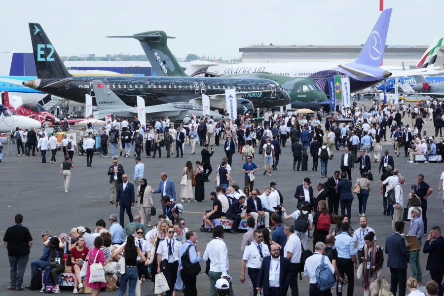 Alabama leaders network at 2025 Paris Air Show