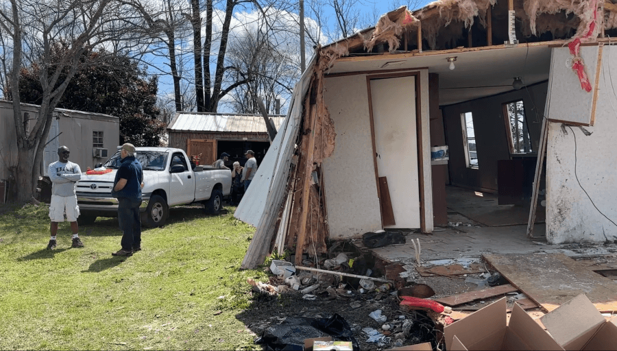 Hundreds come together morning after tornado to help impacted areas across Calera