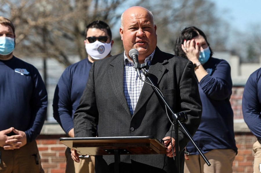Esquire piece on Alabama mayor who took his life after being outed for secret online life wins Pulitzer Prize