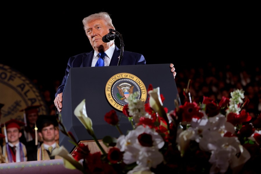 State leaders react following President Donald Trump's University of Alabama commencement speech