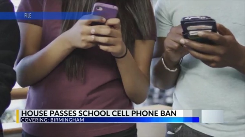 Parents react to passage of House bill banning cell phone use in Alabama public schools