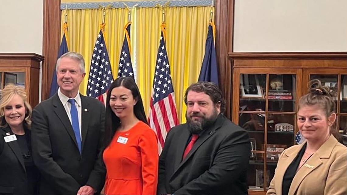 Maggie Ballard goes to Washington and cold-shoulders MAGA Sen. Roger Marshall in photo op