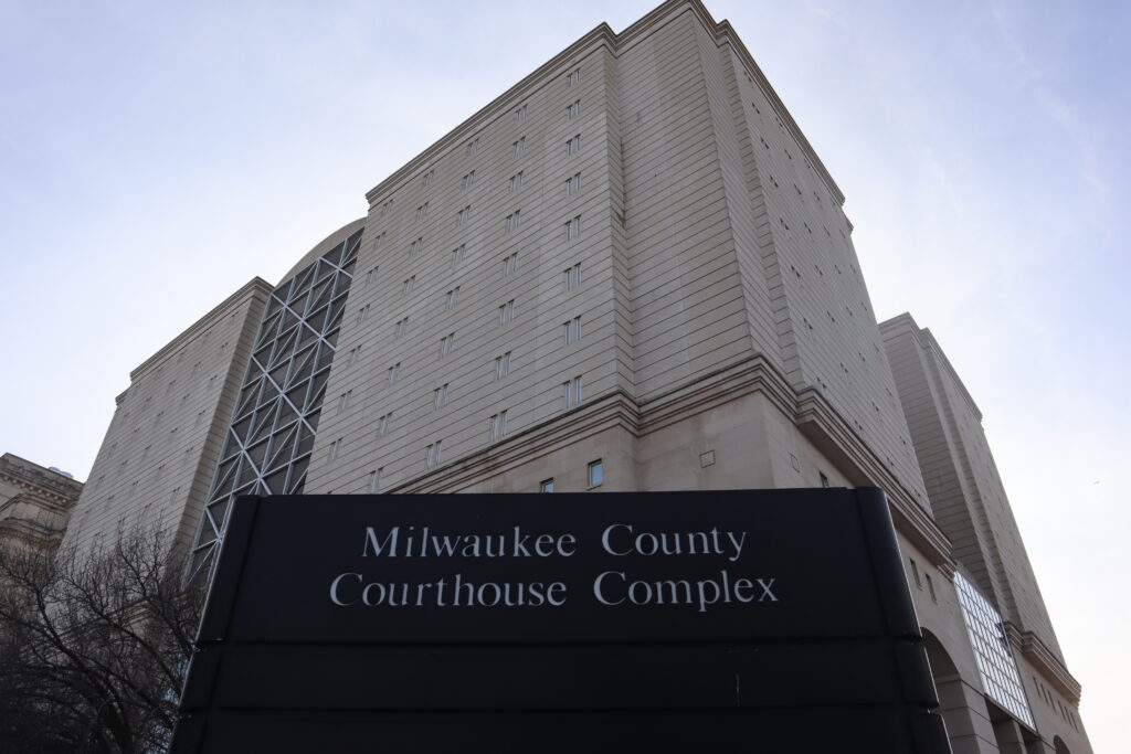 Man who died in Milwaukee Jail identified
