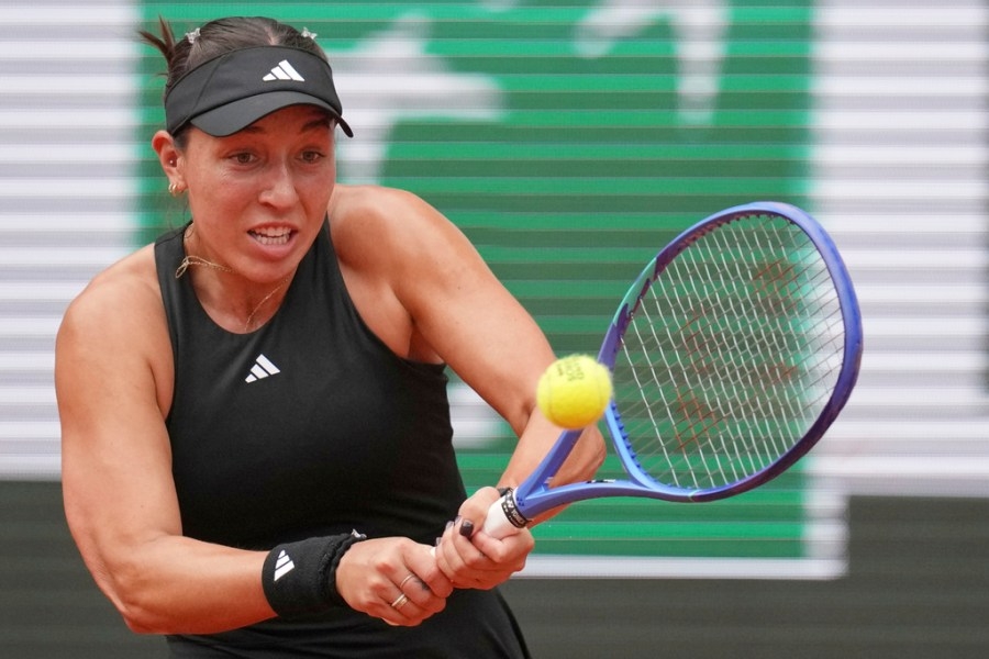 Jessica Pegula rallies into 4th round at French Open, beating Wimbledon winner