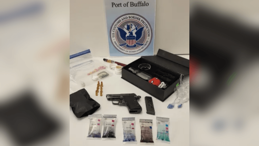 Two U.S. citizens arrested at Peace Bridge for cocaine, ecstasy, gun