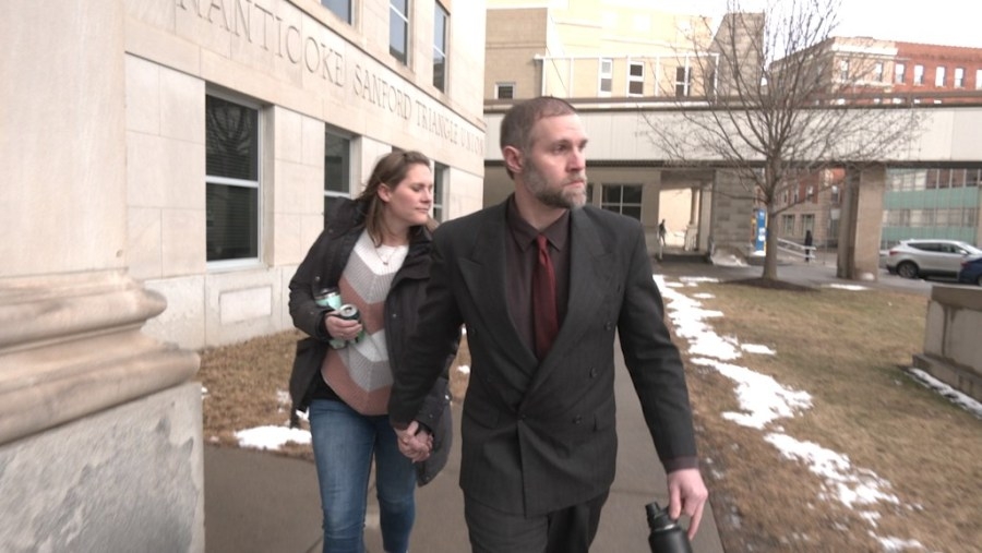 Hung jury leads to mistrial in Aissa murder case