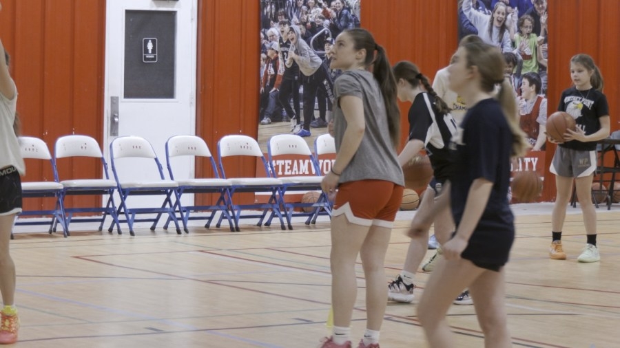 M-E's L'Amoreaux holds Basketball Camp for Youth Athletes