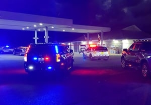 Baker County store clerk shot trying to stop man, child from stealing alcohol