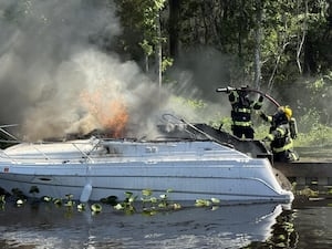 Two escape injury in St. Johns County boat fire