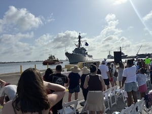 ‘We have pride': Family and sailors reunite in Jacksonville after 9-month deployment
