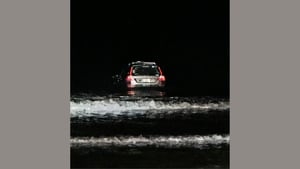 ‘Middle finger': Man drove dad's car into ocean on Jacksonville Beach, police say