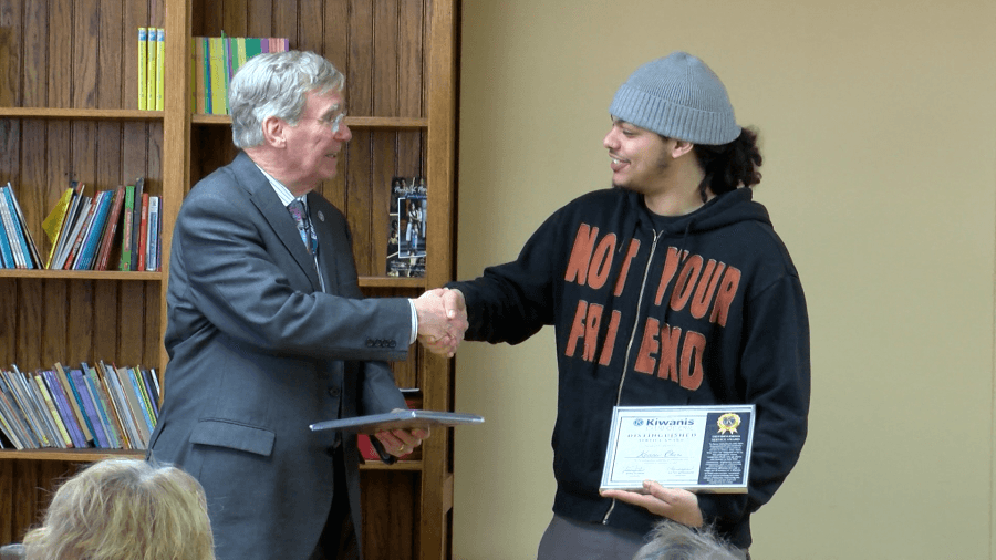 Erie man recognized for saving the life of injured Erie man