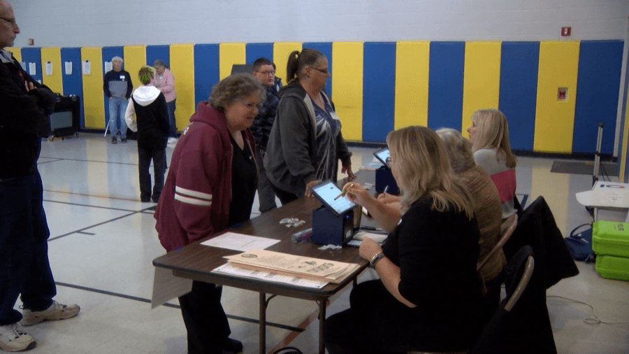Independent voters frustrated with closed primaries amid low voter turnout