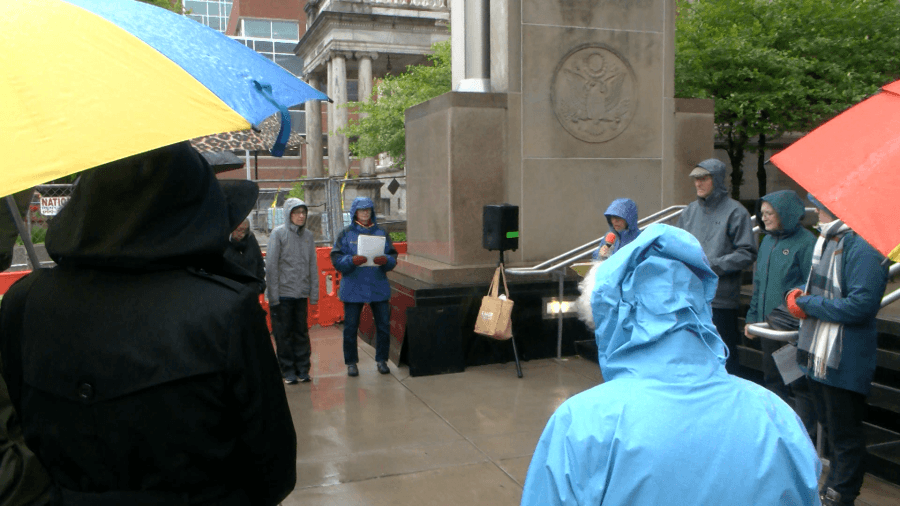 Erie community holds vigil to advocate for peace in Gaza