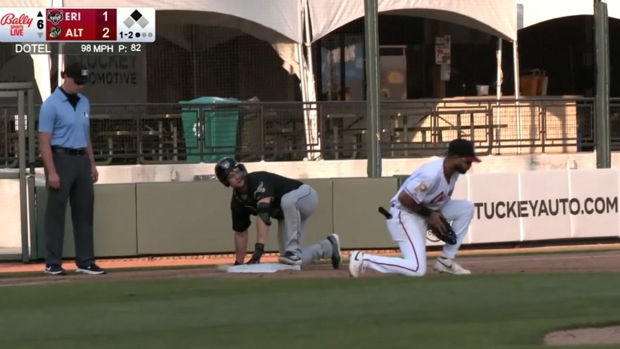 Big sixth inning propels SeaWolves over Curve