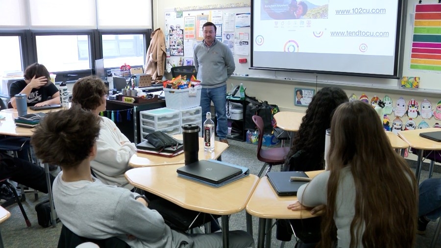 Local high school students learn valuable financial literacy skills