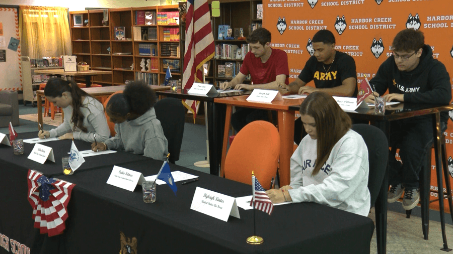 Harborcreek students sign their commitments to US military
