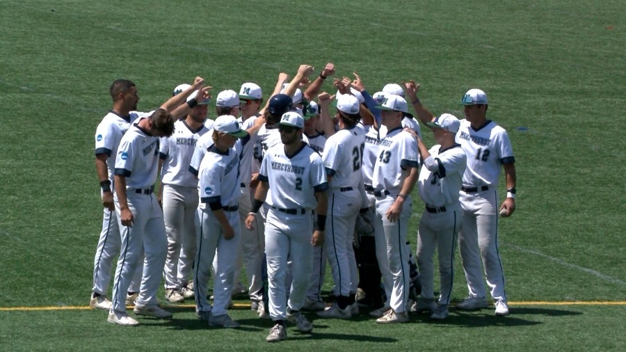 Mercyhurst claims shutout victory over Le Moyne