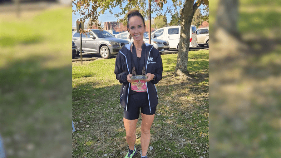 Erie woman makes 45-mile run from state line to state line