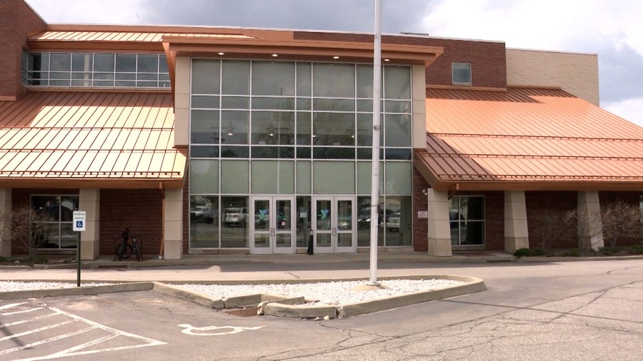 Glenwood YMCA hopes to foster meaningful connections at upcoming senior speed dating event
