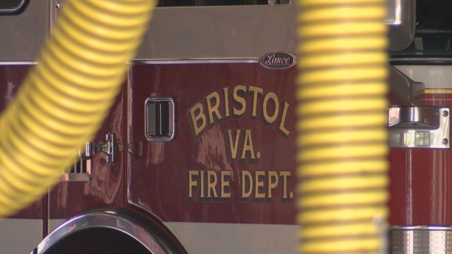 Bristol, Virginia Fire Dept. receives ultrasound device to use in field