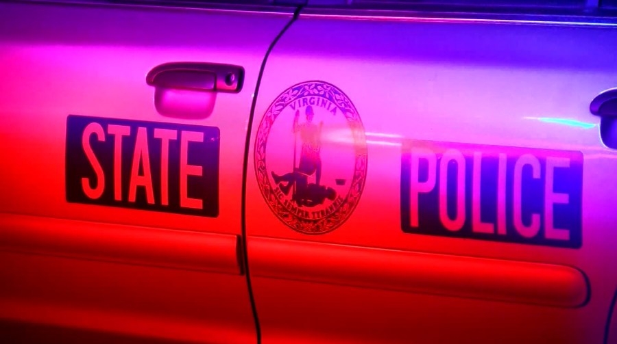 VSP: 1 dead, 1 seriously injured after Smyth County crash