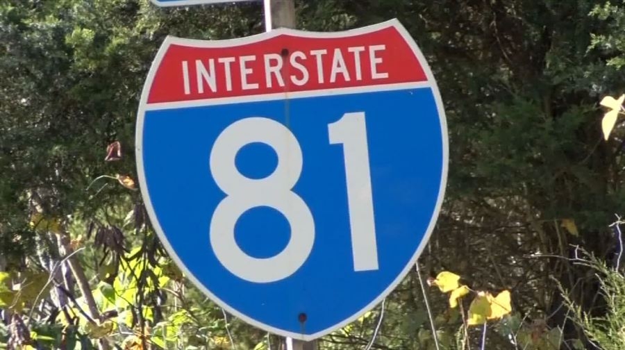 VSP: Worker killed on I-81 shoulder after dump truck reverses over him