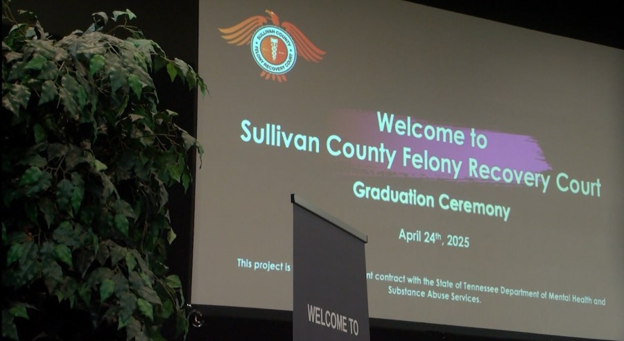 Sullivan County celebrates four Recovery Court graduates